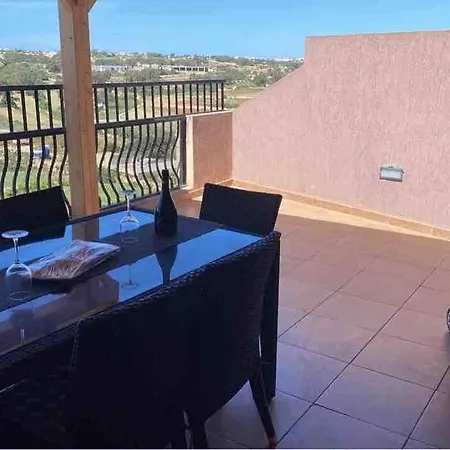 2 Bedroom Penthouse With Country And Sea Views Marsaskala Exterior photo
